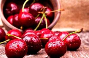 Как сварить вишневое варенье без косточек: пошаговые рецепты Вишневое варенье быстрый рецепт